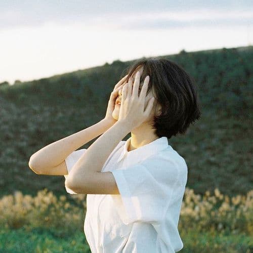 뮤지션 이설아의 앨범 그냥 있자